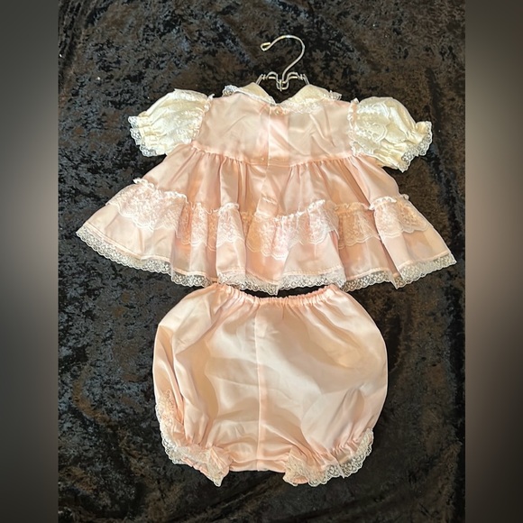 Retro 89/90 Petite Jouet infant dress - Picture 2 of 5